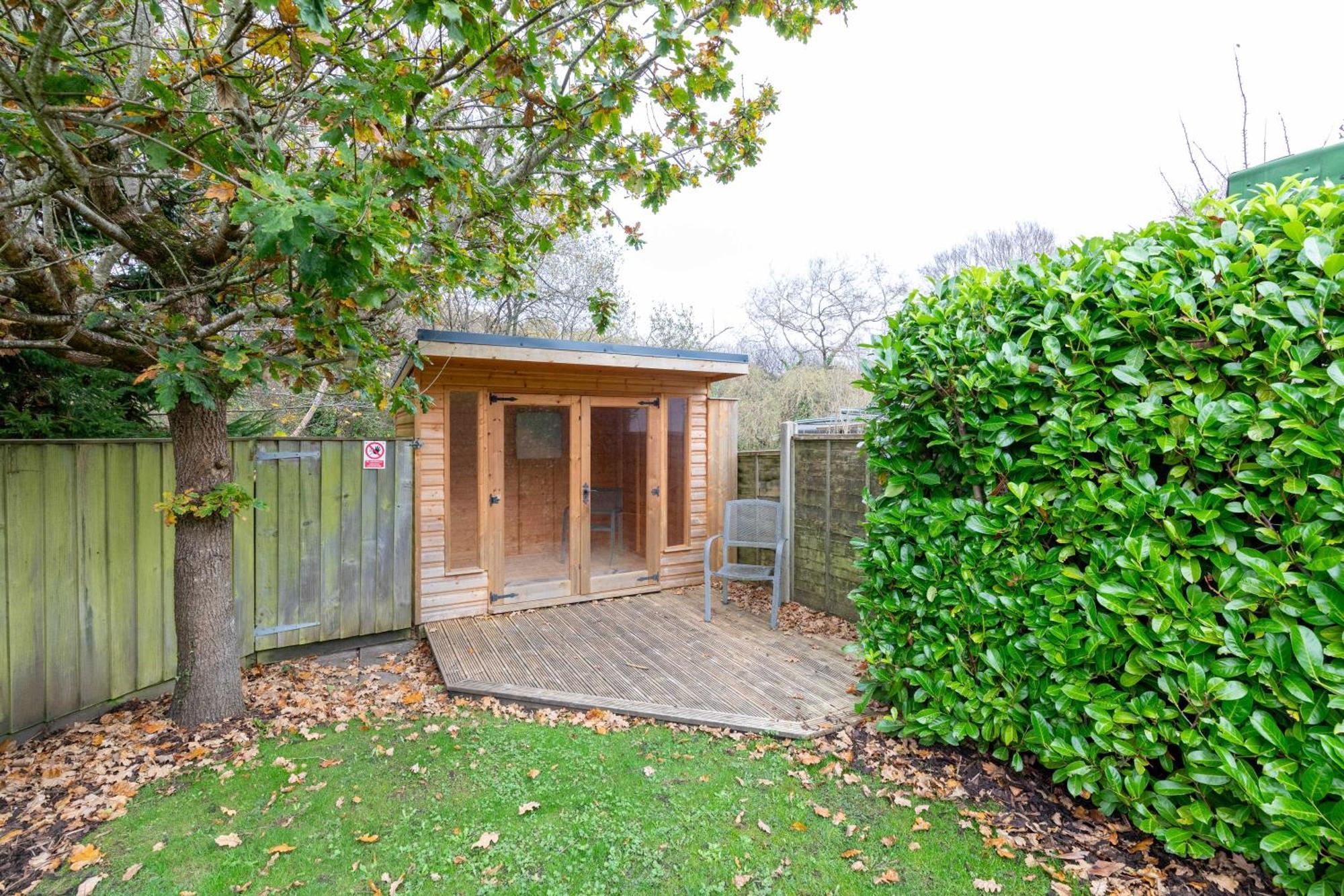 Just Stay Wales - Marshmallow Cottage, Oxwich Swansea Exterior foto